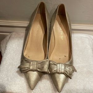 Ivanka Trump Gold Sparkly Heel with Bows